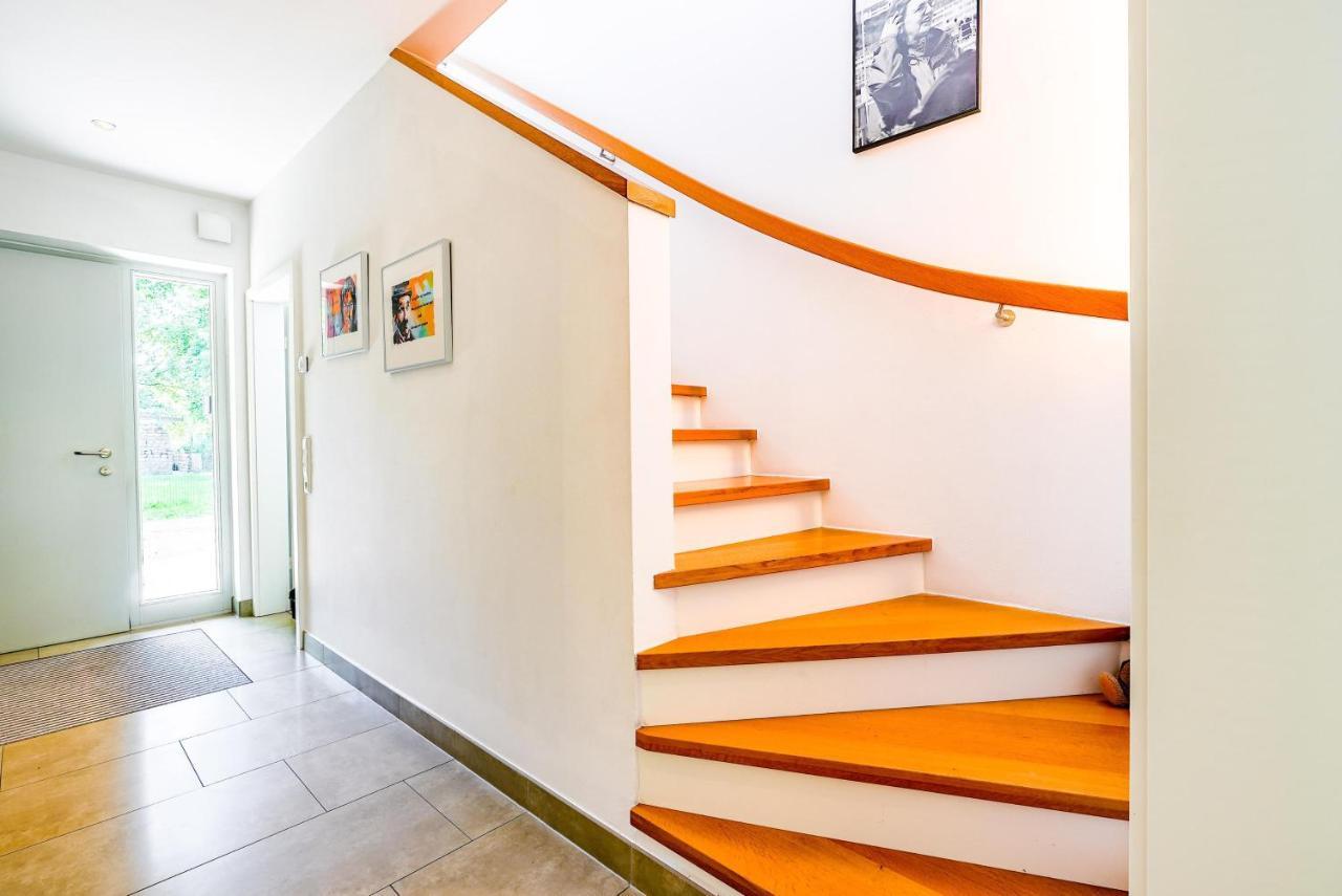 Schoenes Zimmer Nr 3 In Leer Ortsteil Nuettermoor Apartman Nuttermoor Kültér fotó